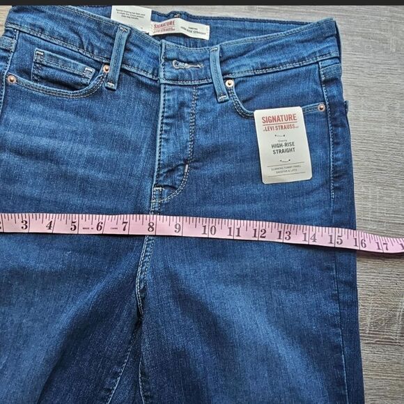 Signature By Levi Strauss Shaping Bootcut Jeans (21W/26) - Picture 5 of 8